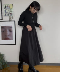 ブラック / S
