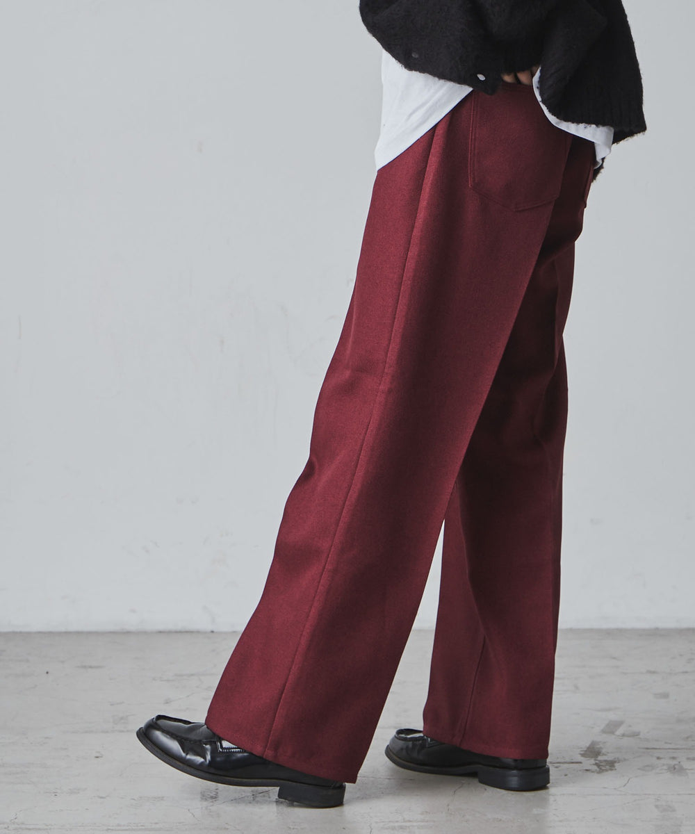 ワイン モデル：181cm L着用