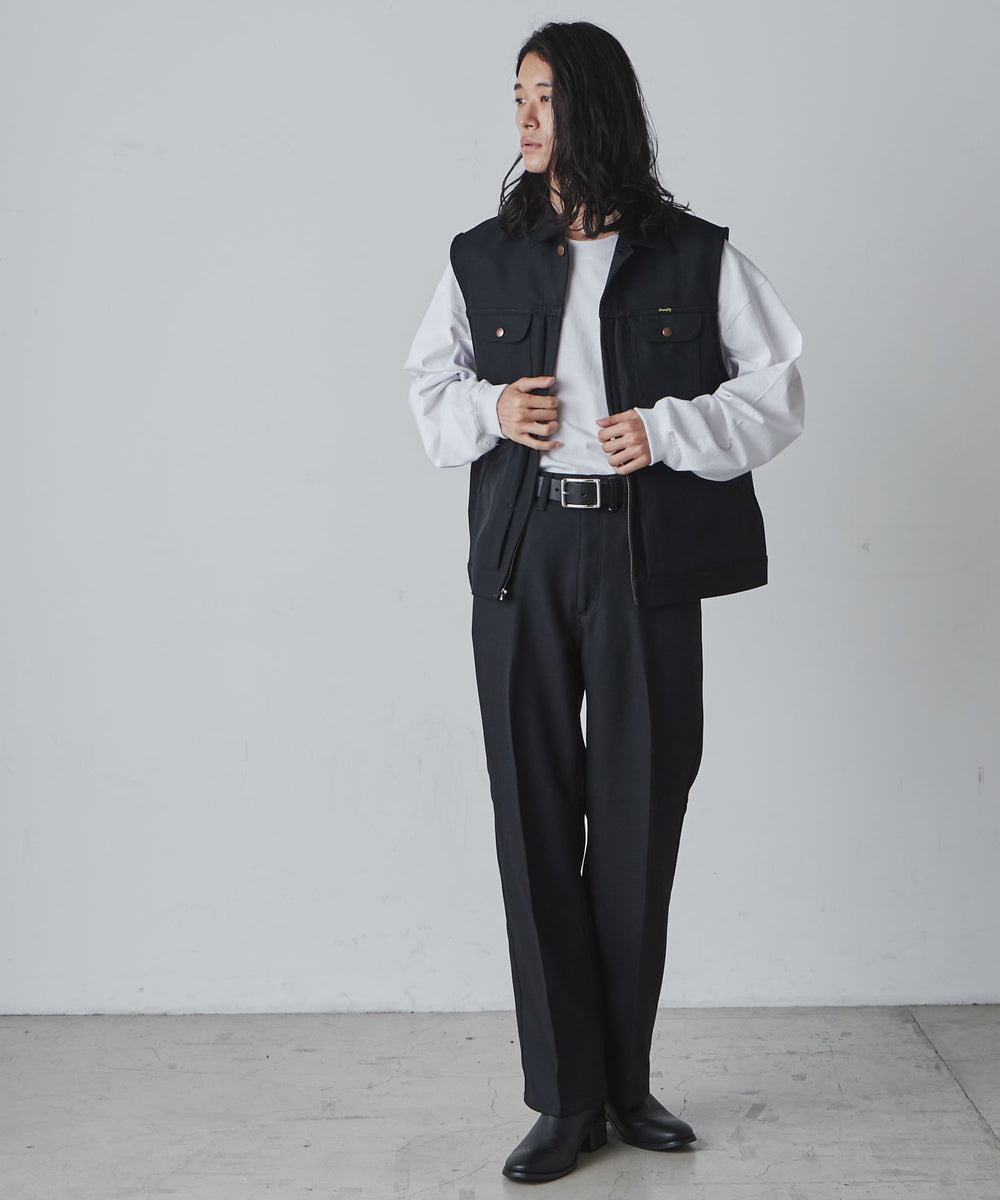 ブラック モデル：181cm L着用