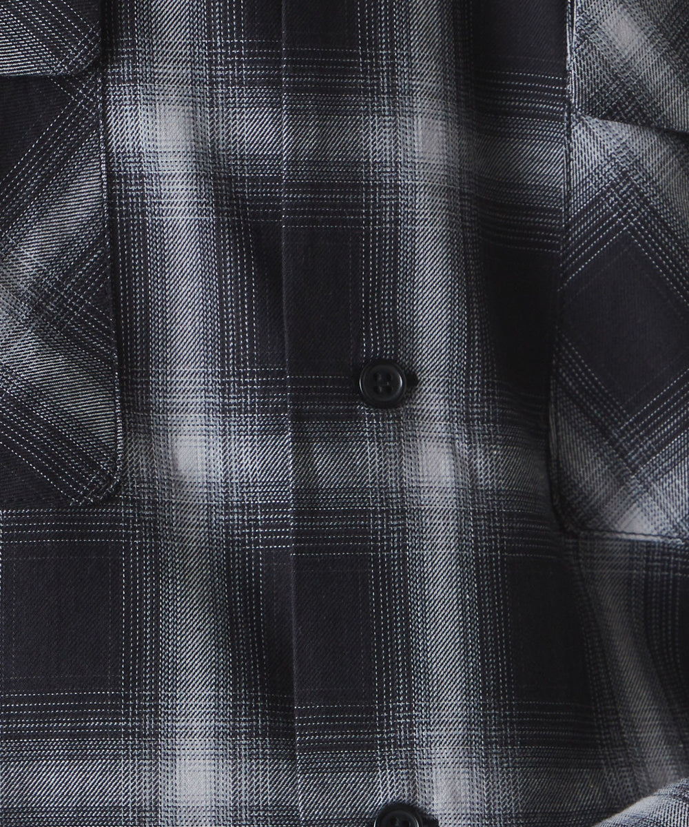 オンブレーチェックシャツ