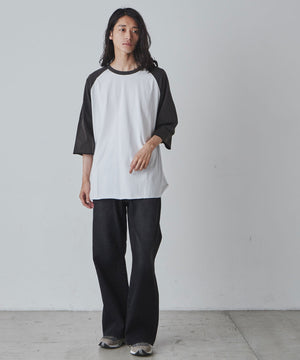 ホワイト モデル：181cm L着用