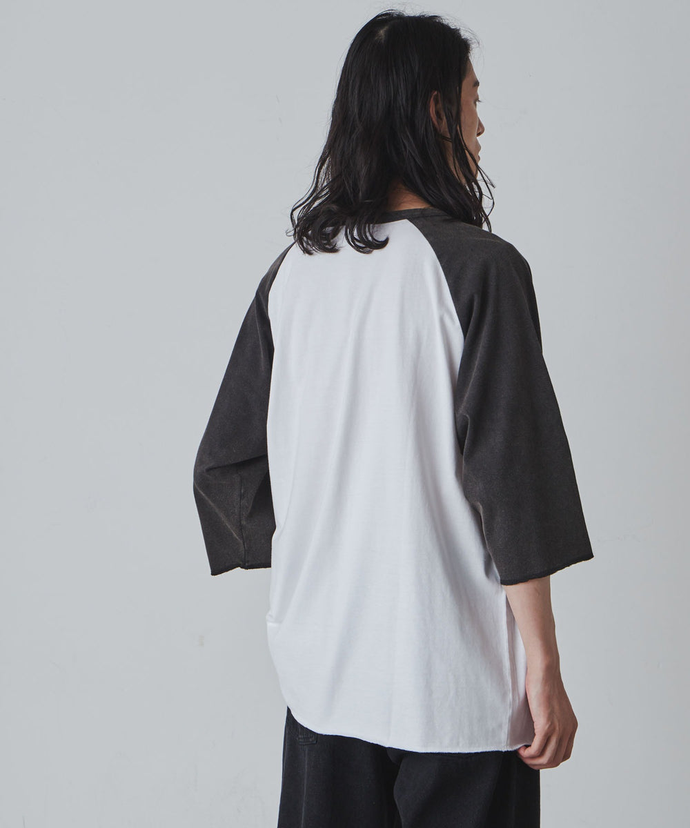 ホワイト モデル：181cm L着用