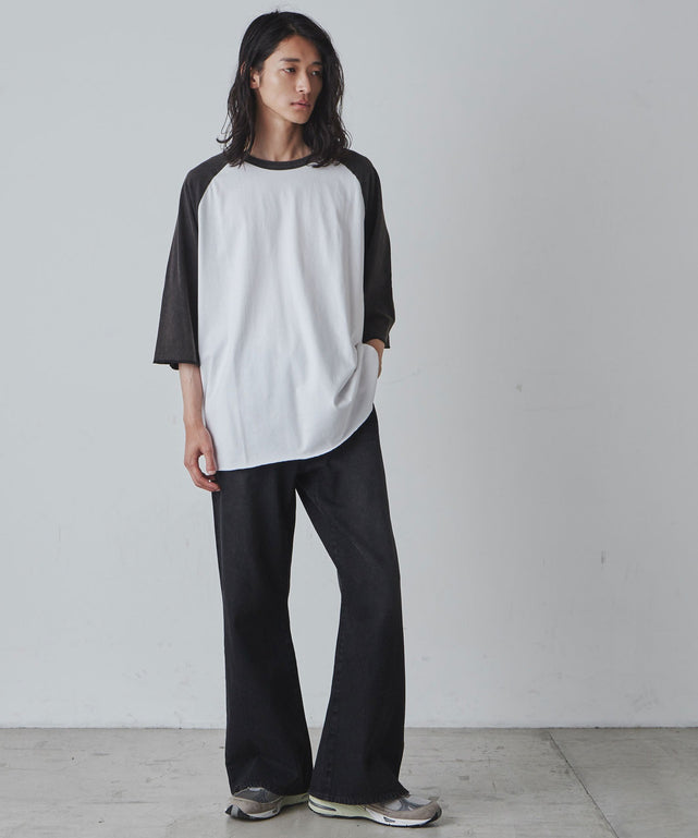 ホワイト モデル：181cm L着用