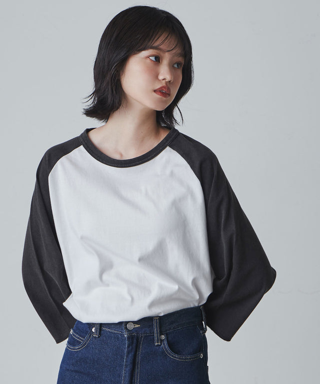 ホワイト モデル：170cm M着用