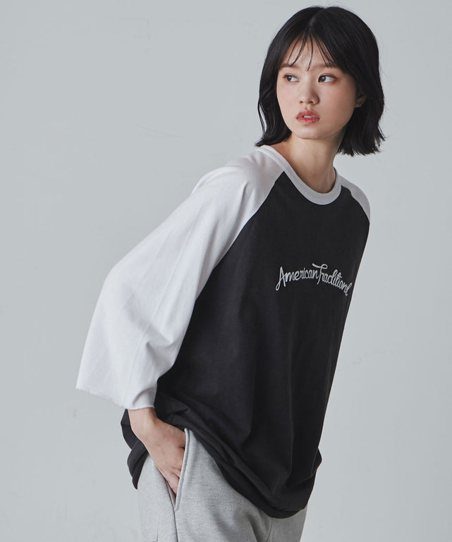 ブラックその他 モデル：170cm M着用