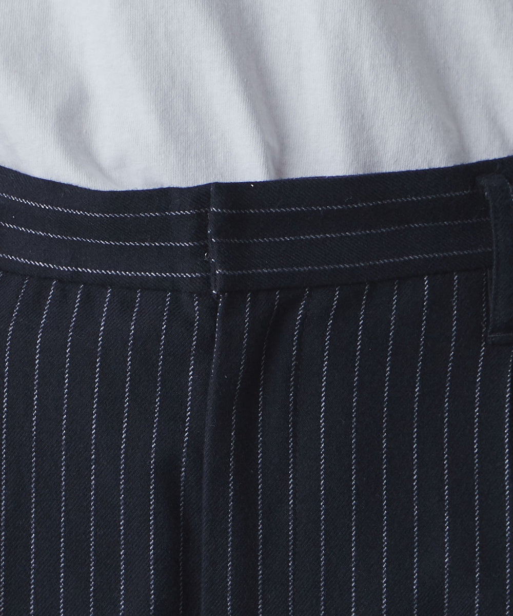 ストライプ2タックトラウザー