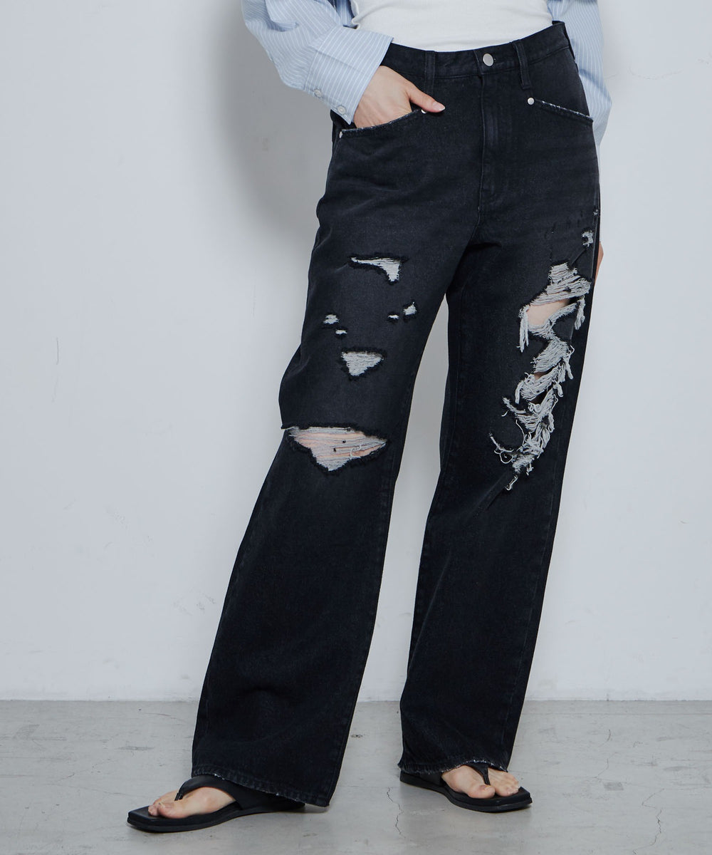 ブラック モデル：167cm M着用