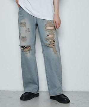 デニム中濃加工色 モデル：181cm L着用