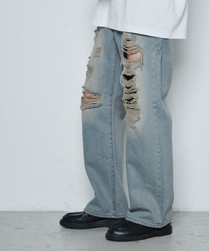 デニム中濃加工色 モデル：181cm L着用