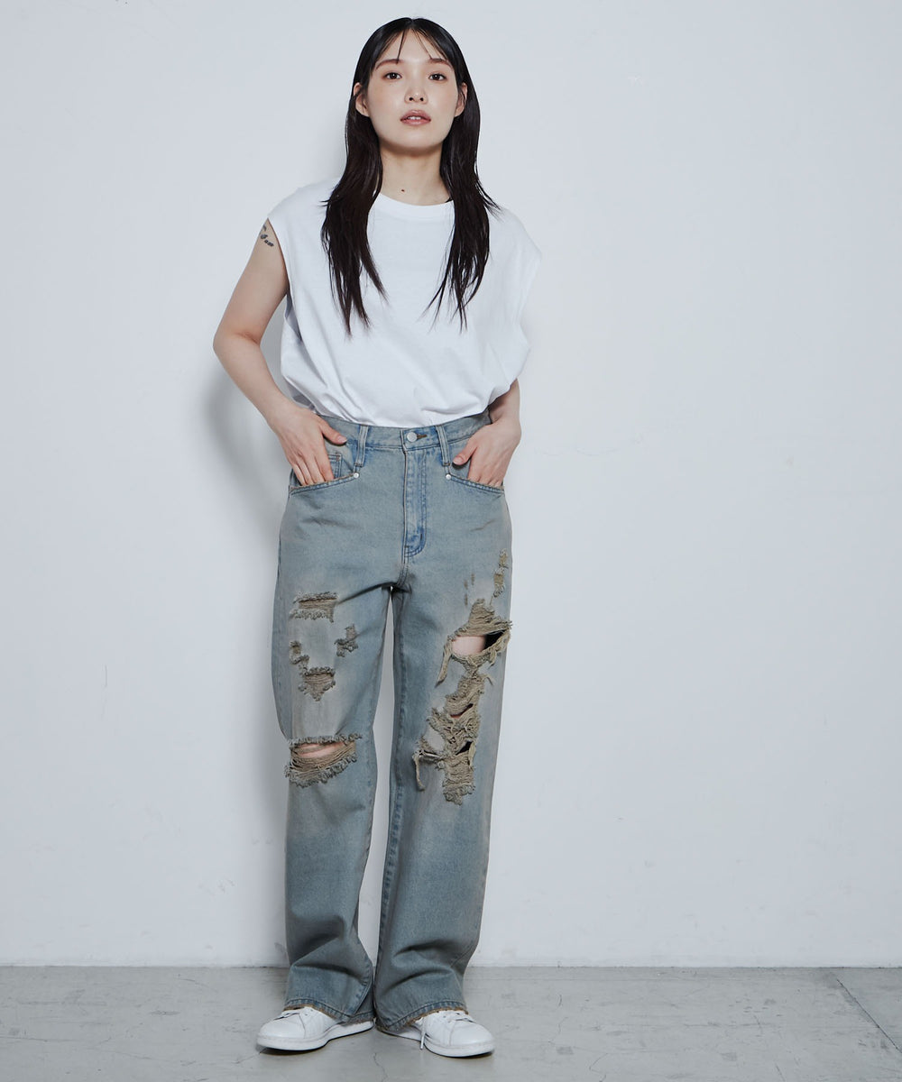 デニム中濃加工色 モデル：167cm L着用