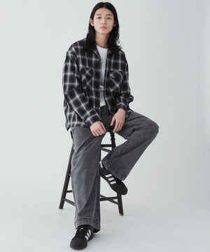 ブラックその他 モデル：181cm L着用