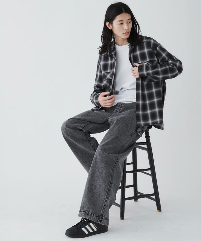 ブラックその他 モデル：181cm L着用