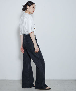 ブラック モデル：167cm M着用