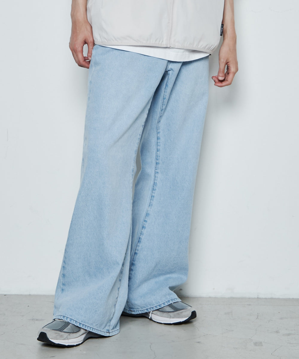 デニム淡色 モデル：181cm L着用