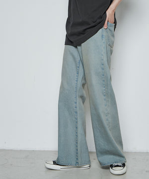 デニム中濃加工色 モデル：181cm L着用