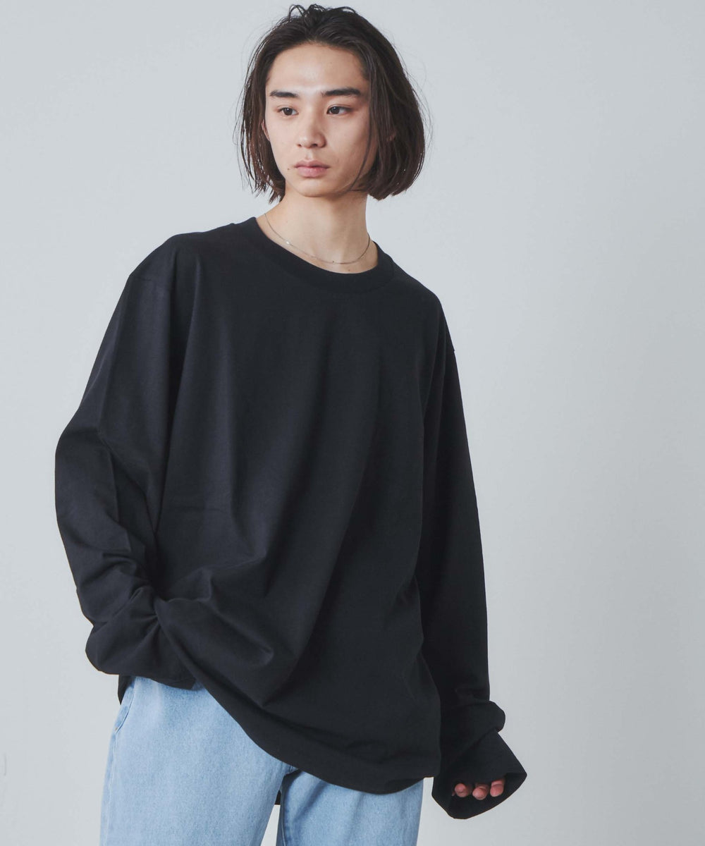 ブラック モデル：172cm L着用