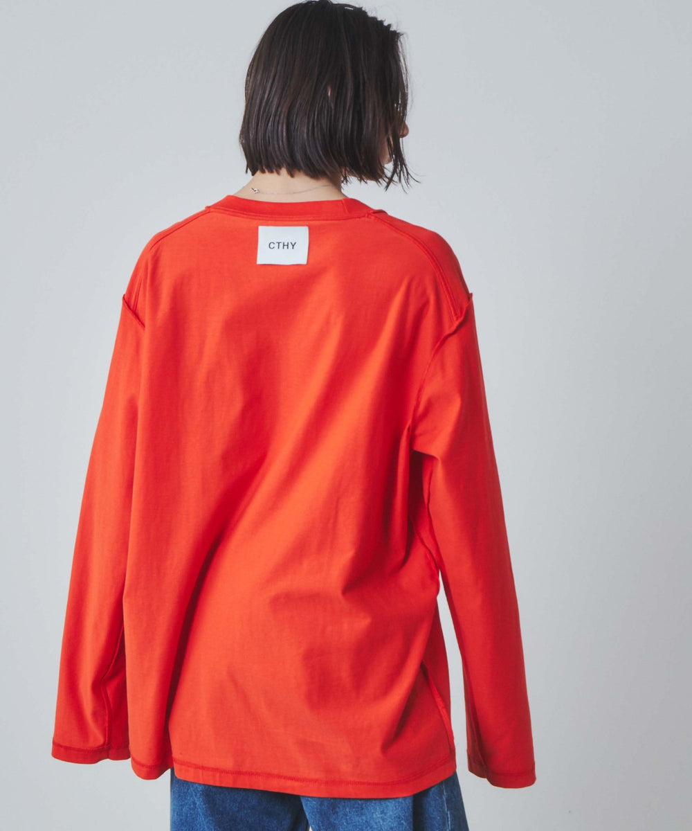 オレンジ モデル：172cm L着用