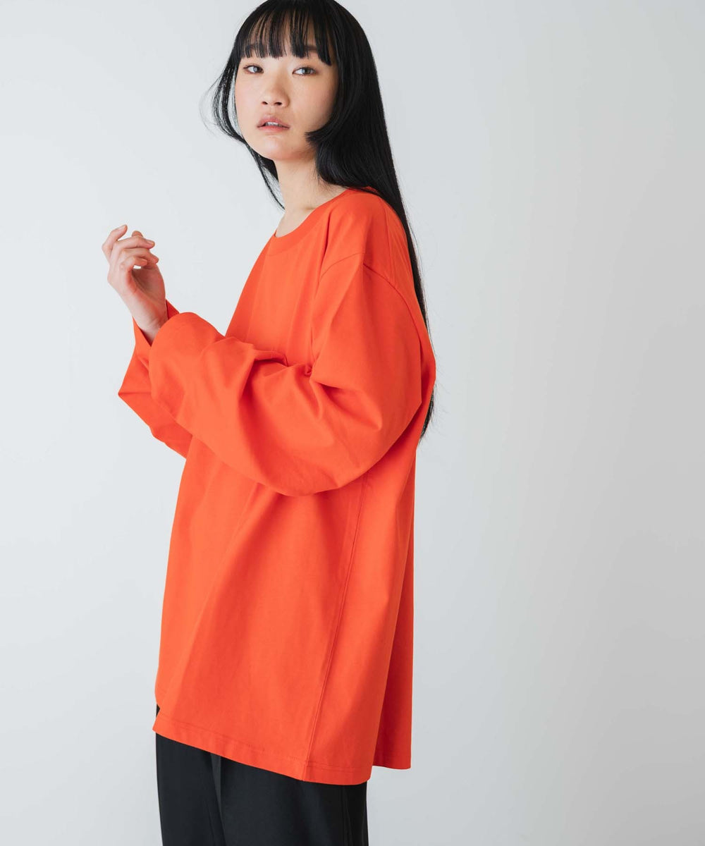 オレンジ モデル：170cm L着用