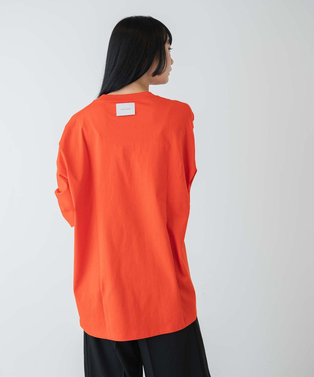 オレンジ モデル：170cm L着用