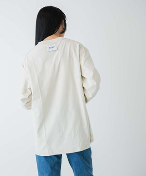 オフホワイト モデル：170cm M着用