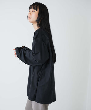 ブラック モデル：170cm M着用