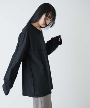 ブラック モデル：170cm M着用