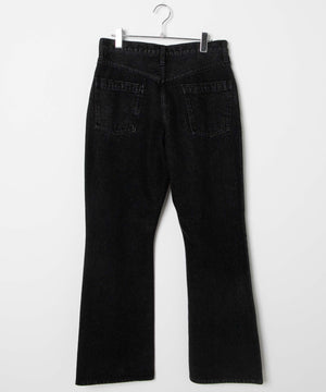 フレアデニムパンツ