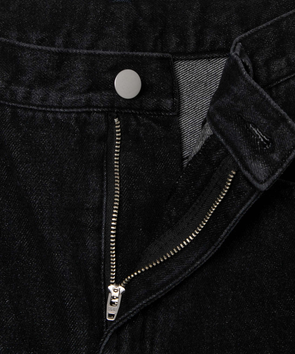 フレアデニムパンツ