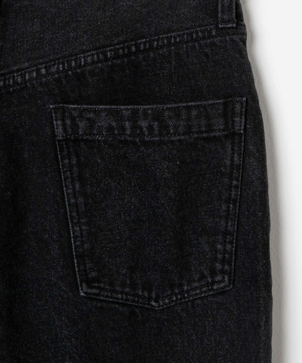 フレアデニムパンツ