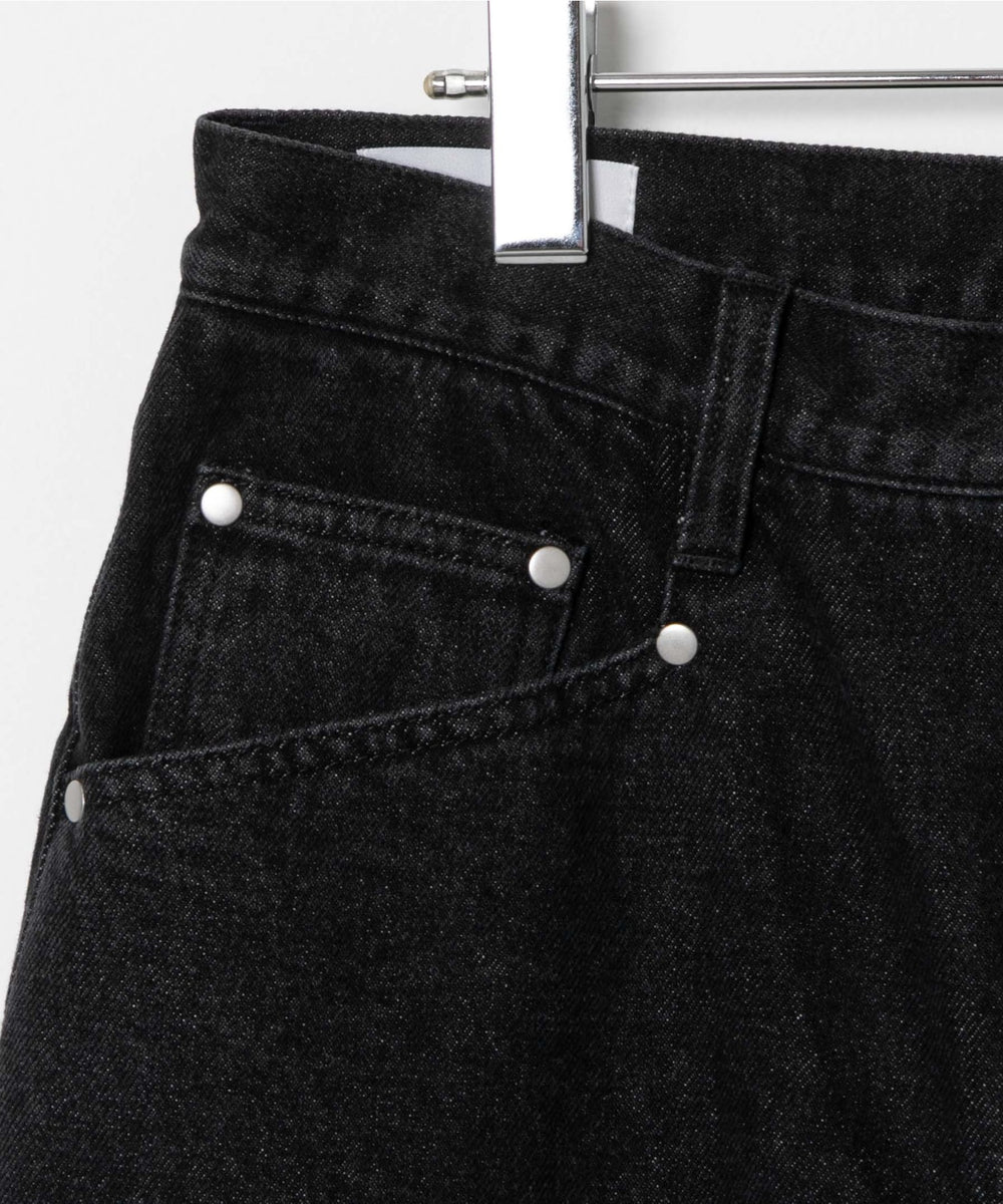 フレアデニムパンツ