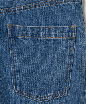 スリムストレートデニムパンツ