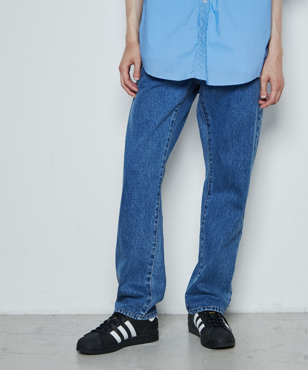 スリムストレートデニムパンツ