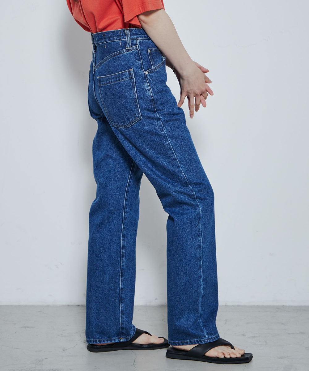 スリムストレートデニムパンツ