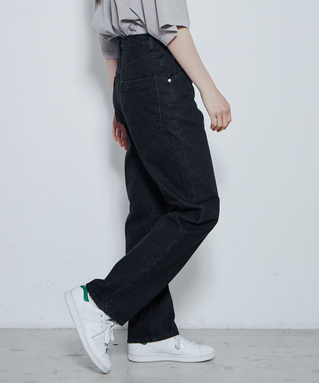 スリムストレートデニムパンツ