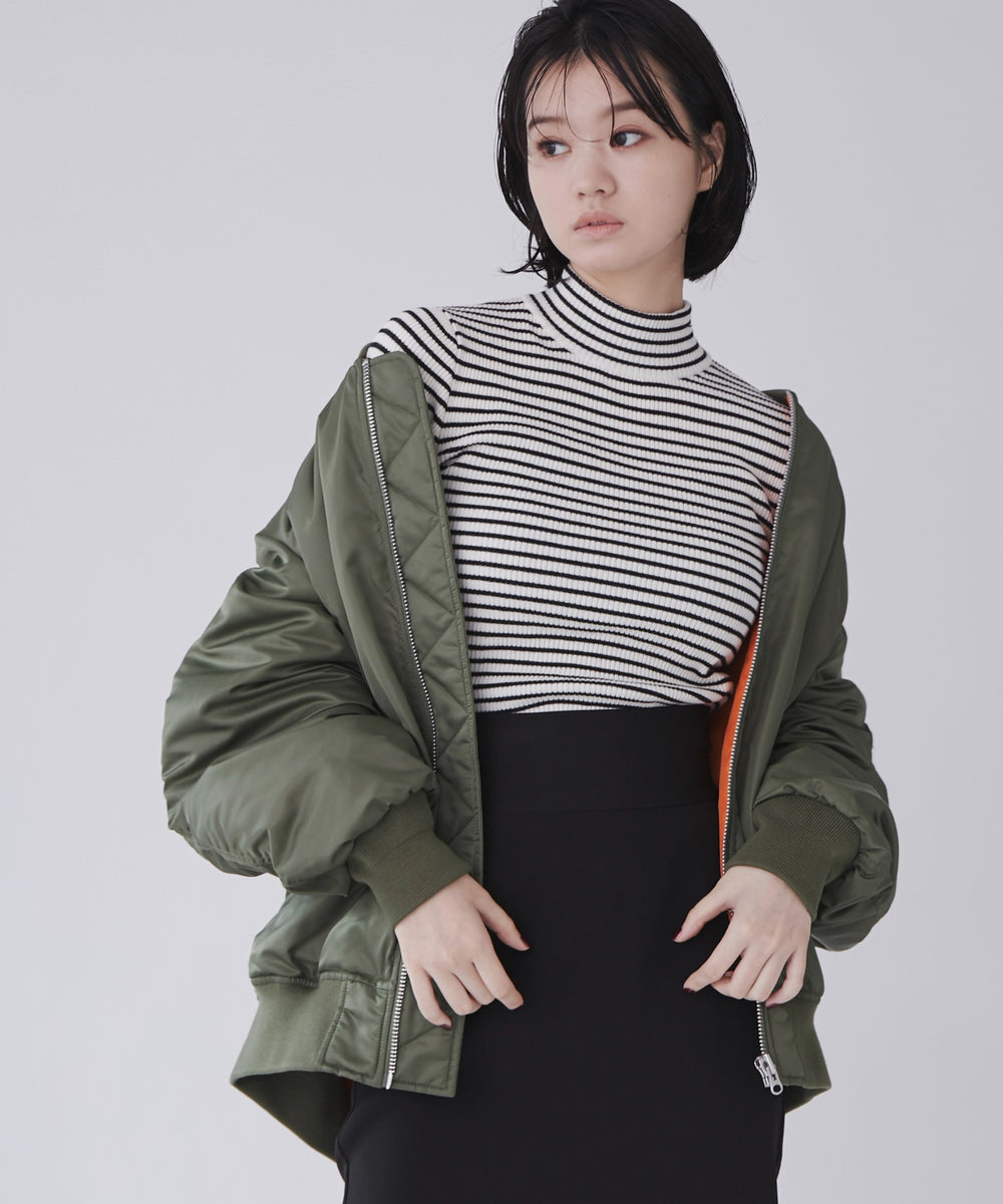 カーキ モデル：170cm M着用