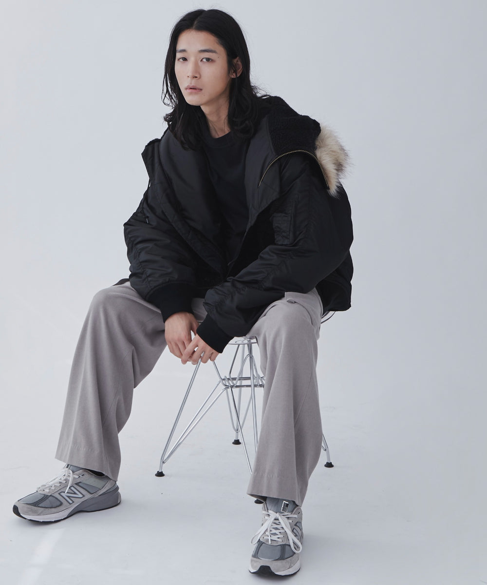 ブラック モデル：181cm L着用