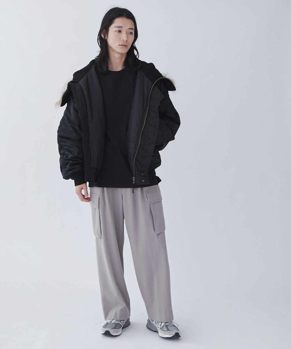 ブラック モデル：181cm L着用