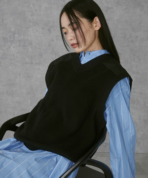 ブラック モデル：168cm M着用