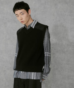 ブラック モデル：183cm L着用