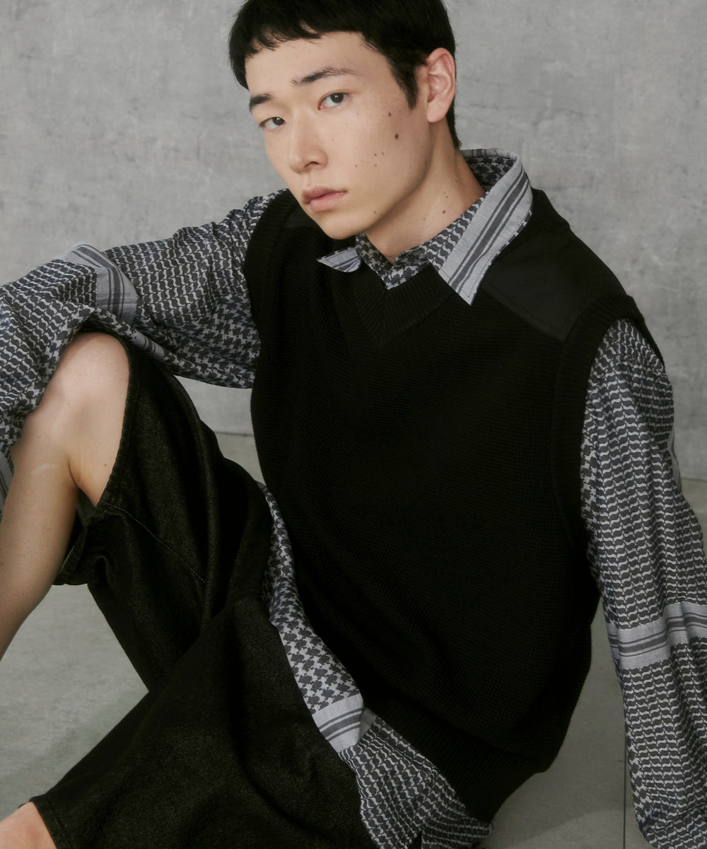 ブラック モデル：183cm L着用