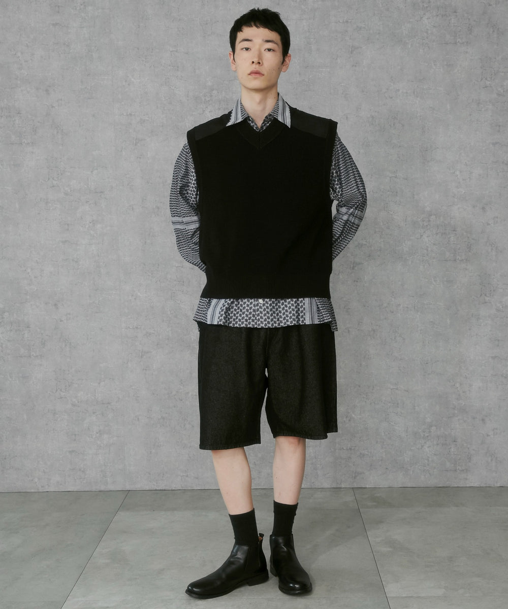 ブラック モデル：183cm L着用