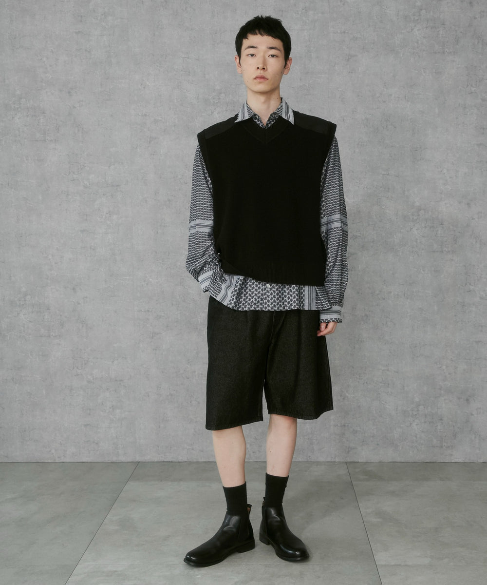 ブラック モデル：183cm L着用