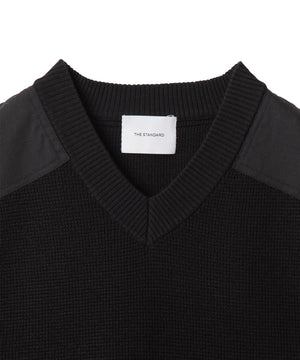 Vネックニットベスト