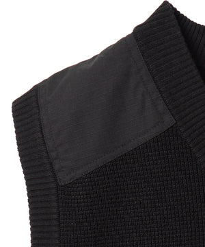 Vネックニットベスト