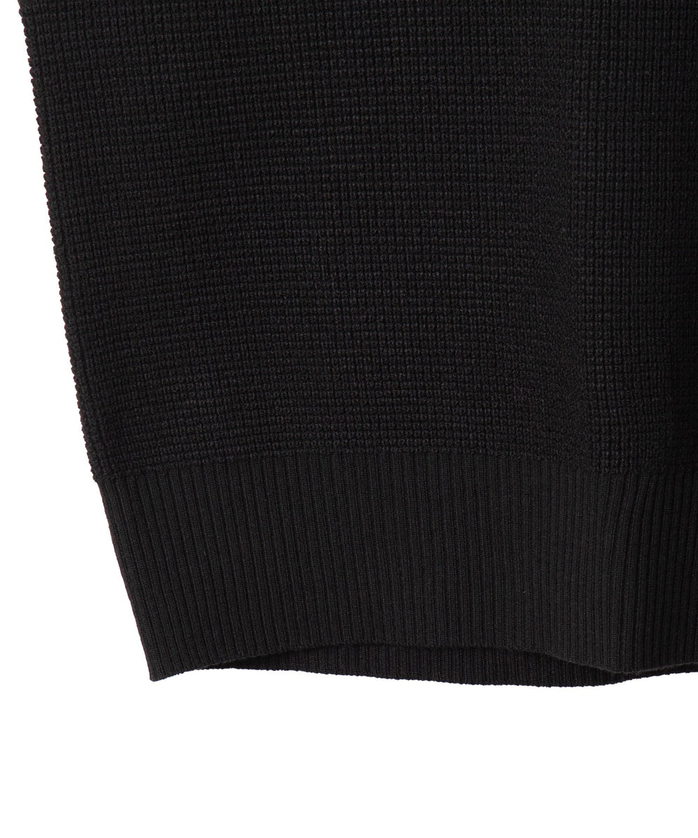 Vネックニットベスト