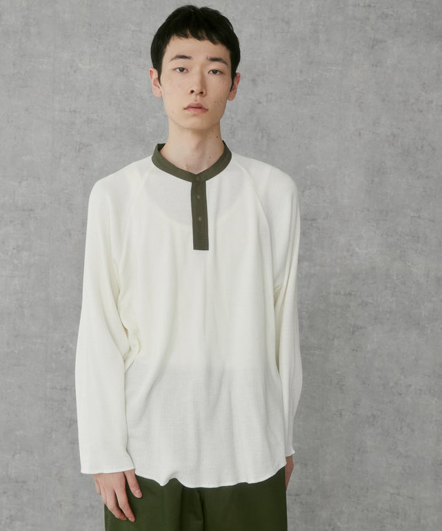 オフホワイト モデル：183cm L着用