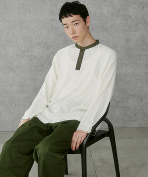 オフホワイト モデル：183cm L着用