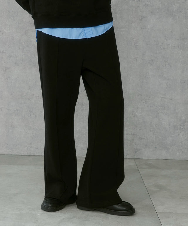 ブラック モデル：183cm L着用