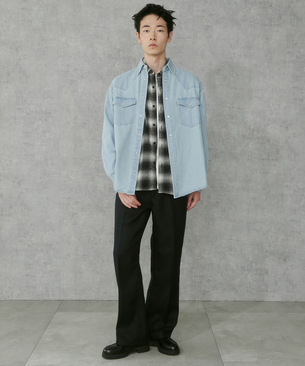 デニム淡加工　モデル:183cm L着用