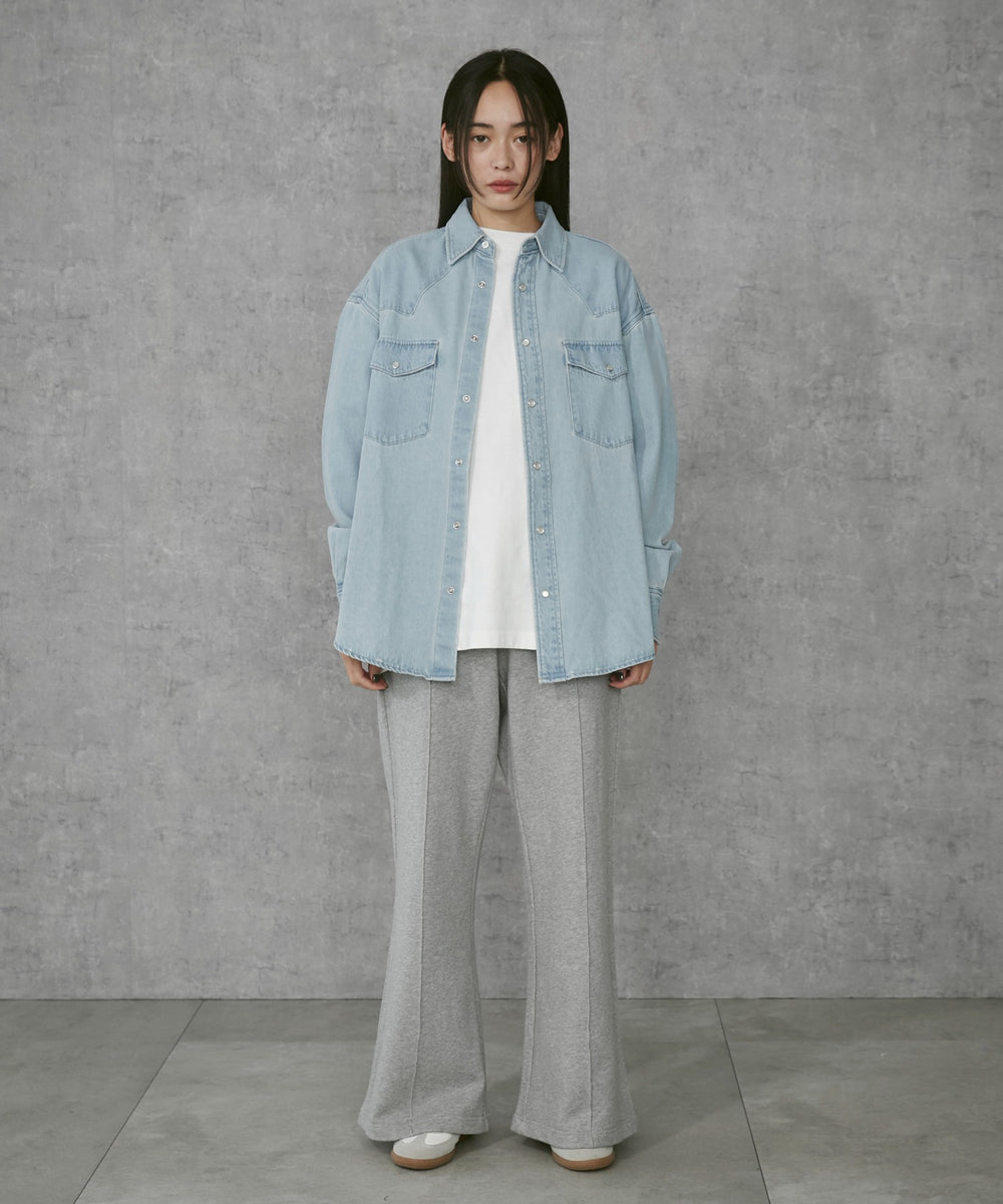 デニム淡加工 モデル：168cm M着用
